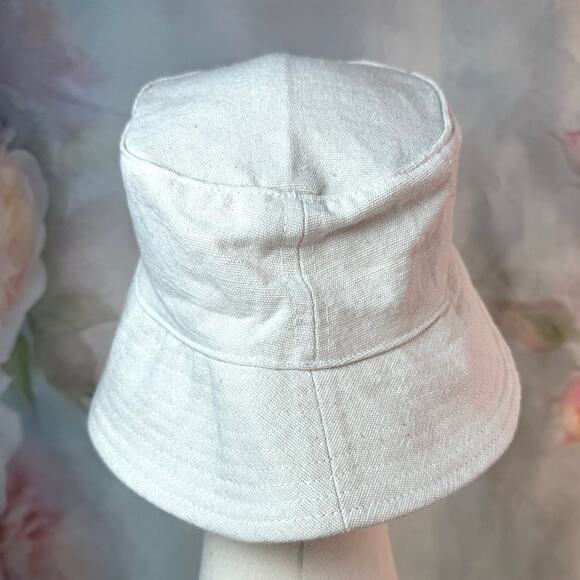 Everybody.World Cream Bucket Hat - Picture 4 of 5